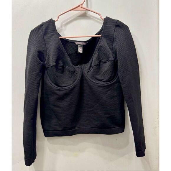 Victoria’s Secret size XL Black ribbed Crop Top with underwire - Picture 1 of 7